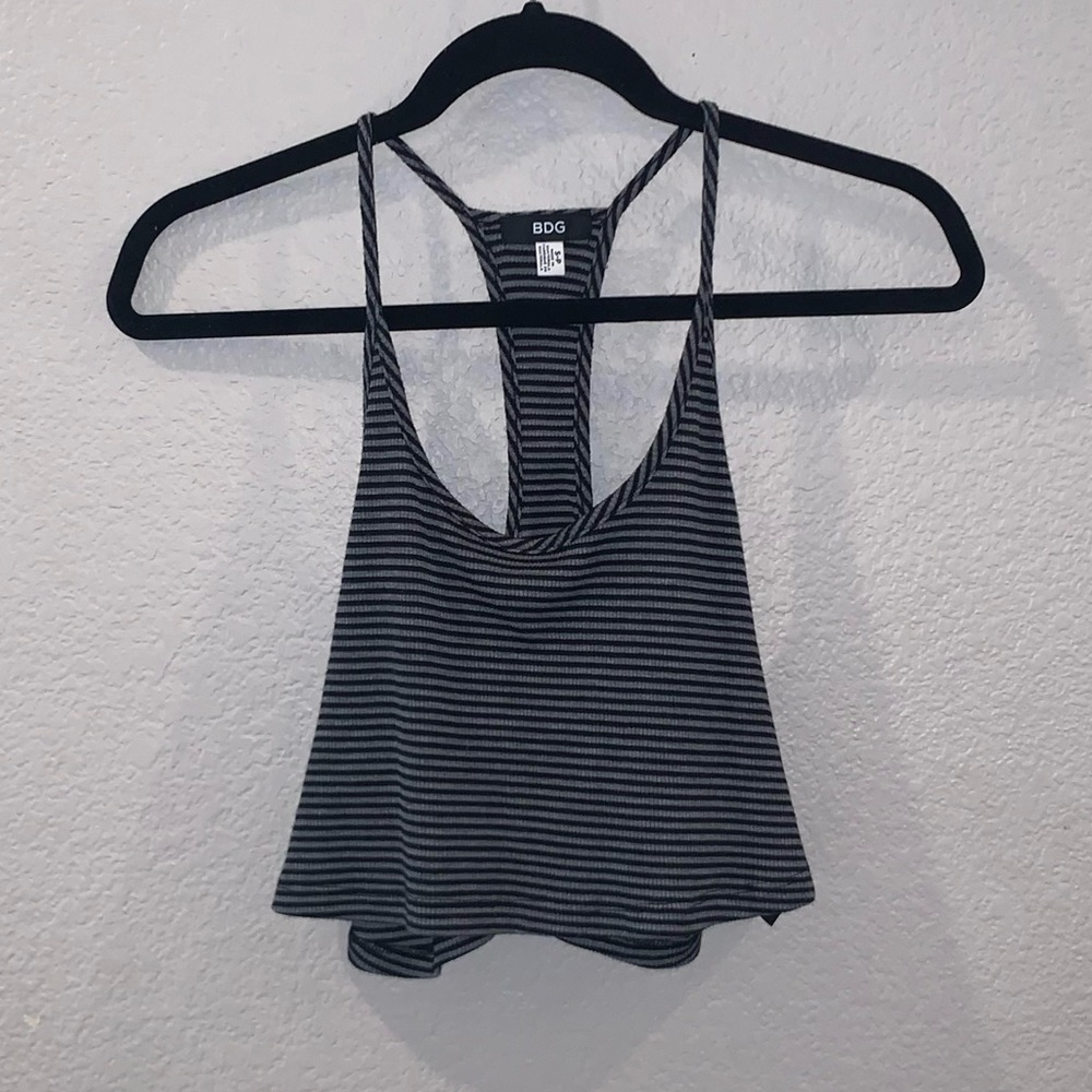 NWOT Cute Light Weight Crop Tank Top